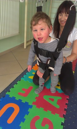 Adamko na pobyte v Šoproni, cvičí s Andreou